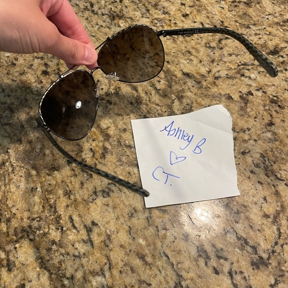 Tory Burch Sunglasses - Picture 4 of 7